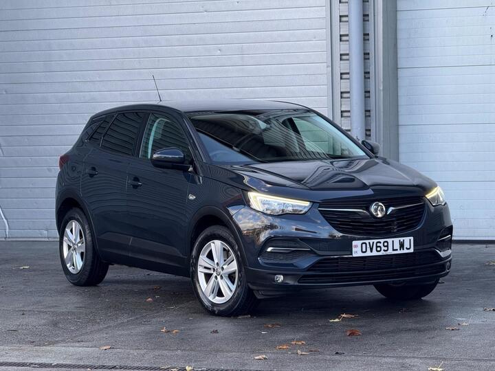Vauxhall Grandland X 1.5 Turbo D BlueInjection SE Auto Euro 6 (s/s) 5dr