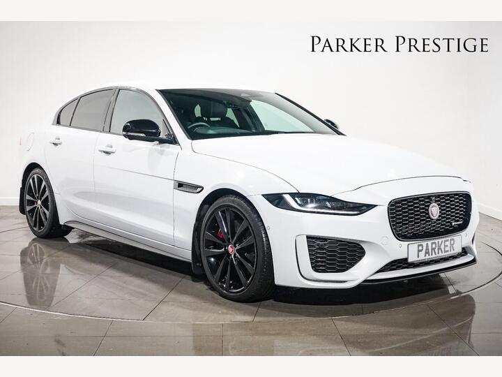Jaguar XE 2.0 D200 MHEV R-Dynamic Black Auto Euro 6 (s/s) 4dr