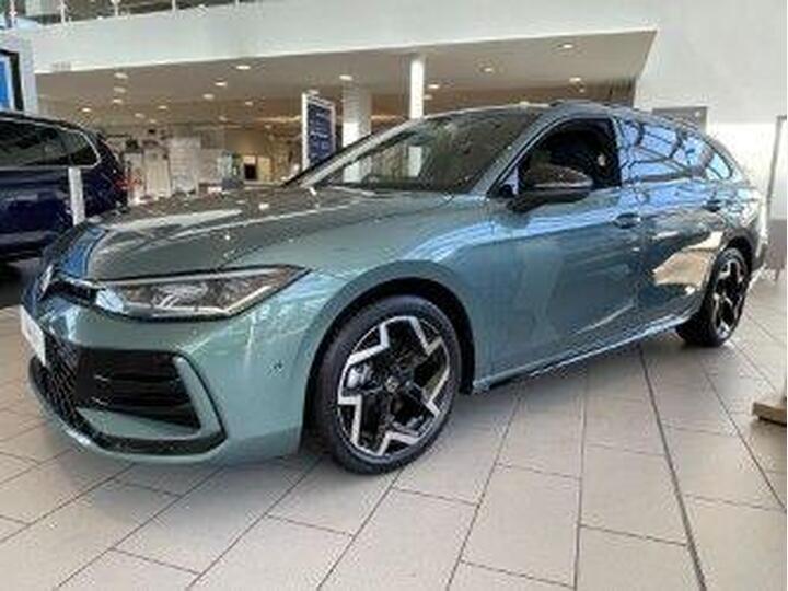 Volkswagen Passat 1.5 ETSI MHEV R-Line DSG Euro 6 (s/s) 5dr