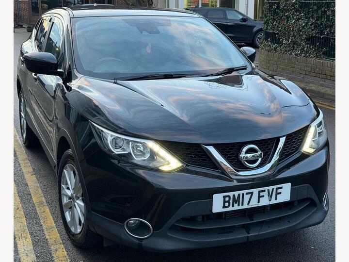 Nissan Qashqai 1.2 DIG-T Acenta XTRON Euro 6 (s/s) 5dr Nissan Qashqai 1.2 DIG-T Acenta XTRON Euro 6 (s/s) 5dr
