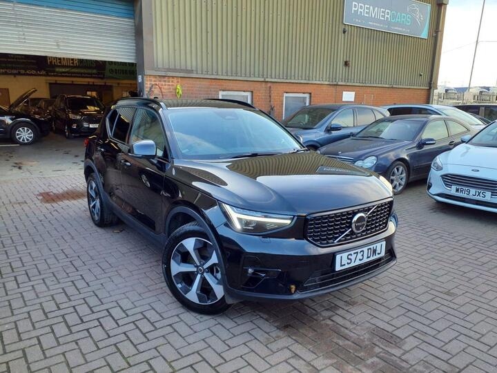 Volvo XC40 2.0 B4 MHEV Ultimate DCT Auto Euro 6 (s/s) 5dr