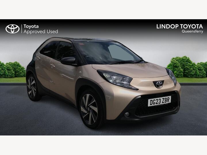 Toyota AYGO 1.0 VVT-i Edge Euro 6 (s/s) 5dr Toyota AYGO 1.0 VVT-i Edge Euro 6 (s/s) 5dr