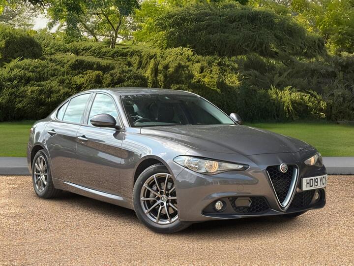 Alfa Romeo GIULIA 2.0T Super Auto Euro 6 (s/s) 4dr