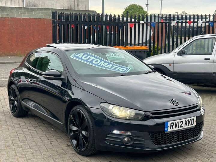 Volkswagen Scirocco 2.0 TDI GT DSG Euro 5 3dr (Leather, Nav) Volkswagen Scirocco 2.0 TDI GT DSG Euro 5 3dr (Leather, Nav)