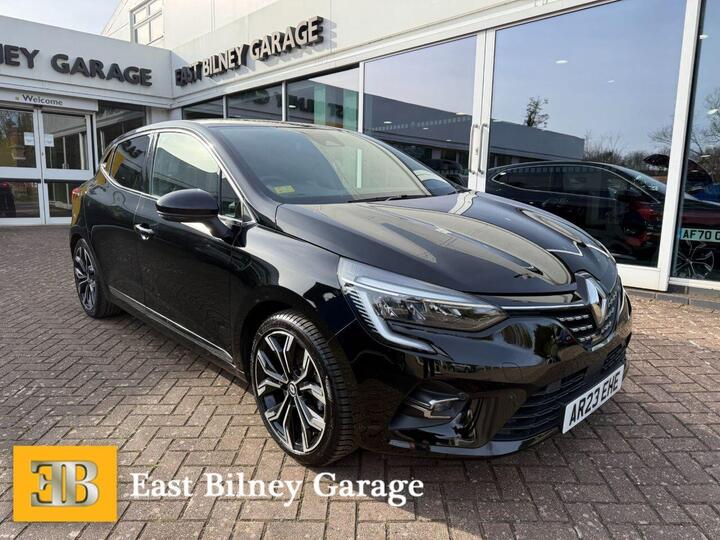 Renault CLIO 1.6 E-TECH Techno Auto Euro 6 (s/s) 5dr