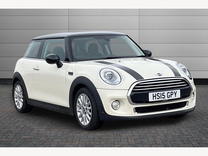 MINI Hatch 1.5 Cooper Auto Euro 6 (s/s) 3dr