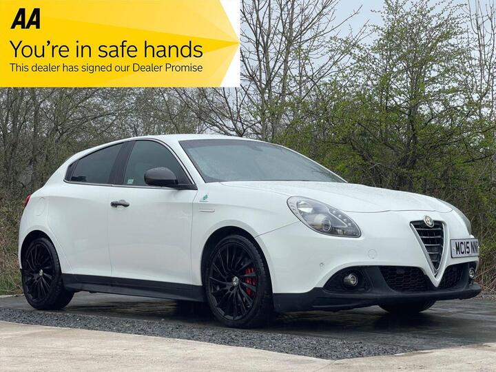 Alfa Romeo GIULIETTA 1750 TBi Quadrifoglio Verde TCT Euro 6 (s/s) 5dr Alfa Romeo GIULIETTA 1750 TBi Quadrifoglio Verde TCT Euro 6 (s/s) 5dr