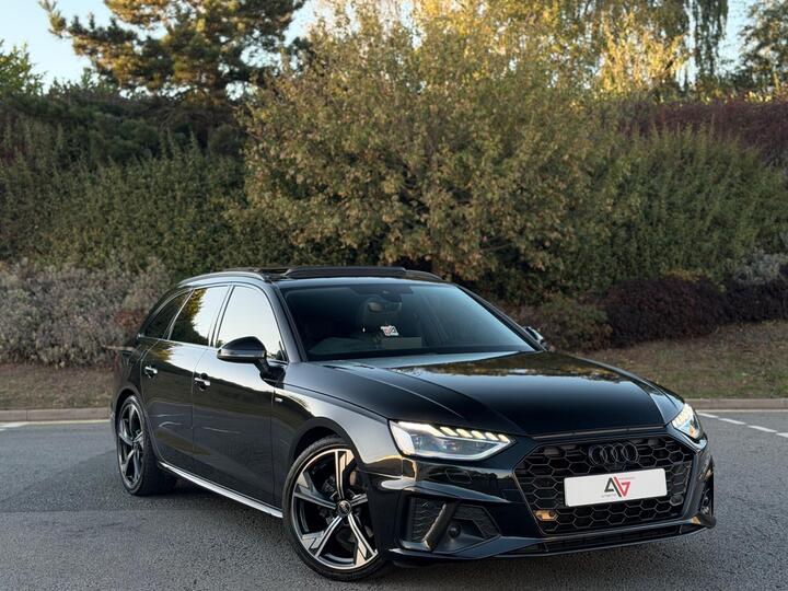 Audi A4 Avant 2.0 TDI 35 Black Edition S Tronic Euro 6 (s/s) 5dr