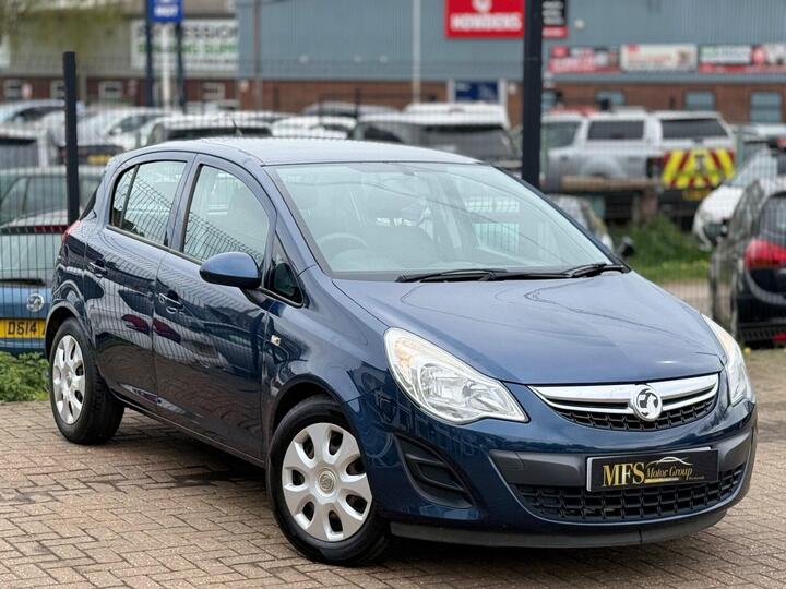 Vauxhall Corsa 1.4 16V Exclusiv Euro 5 5dr (A/C)