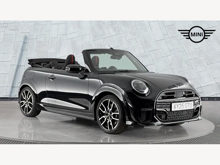 MINI Convertible 2.0S Sport Steptronic Euro 6 (s/s) 2dr