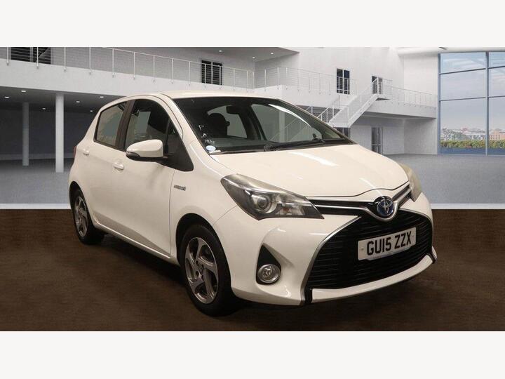 Toyota Yaris 1.5 VVT-h Icon E-CVT Euro 6 5dr