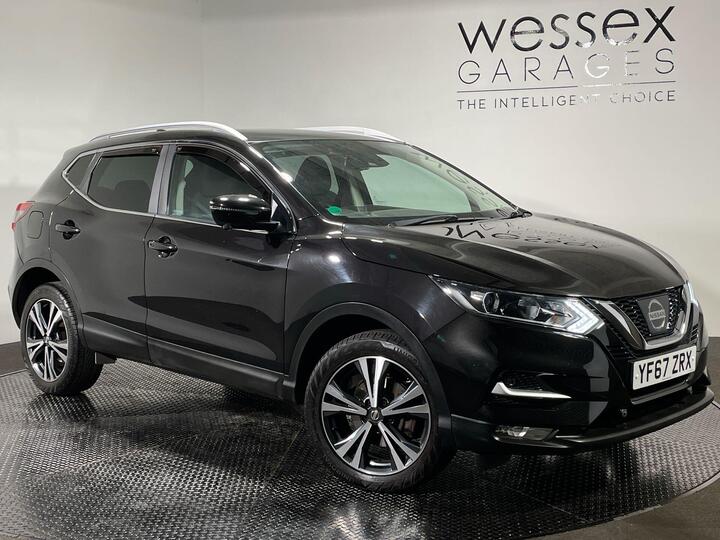 Nissan Qashqai 1.2 DIG-T N-Connecta Euro 6 (s/s) 5dr