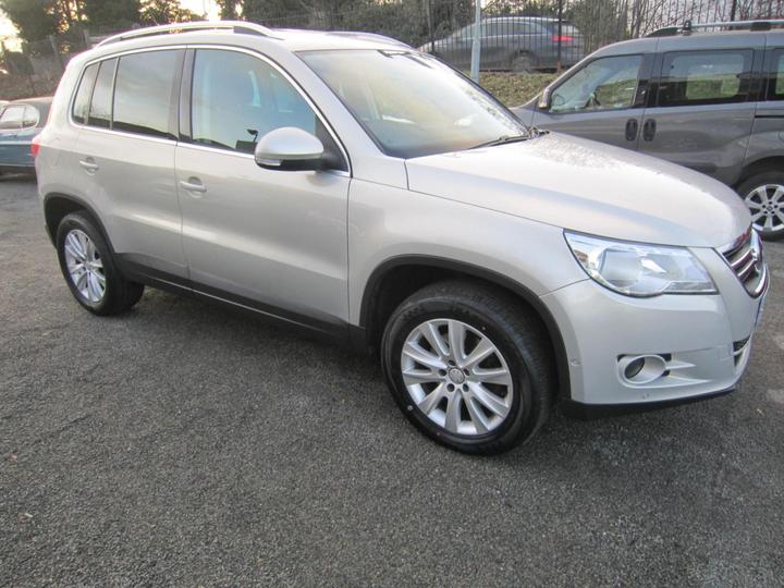 Volkswagen Tiguan 2.0 TDI Match DSG 4WD Euro 5 5dr