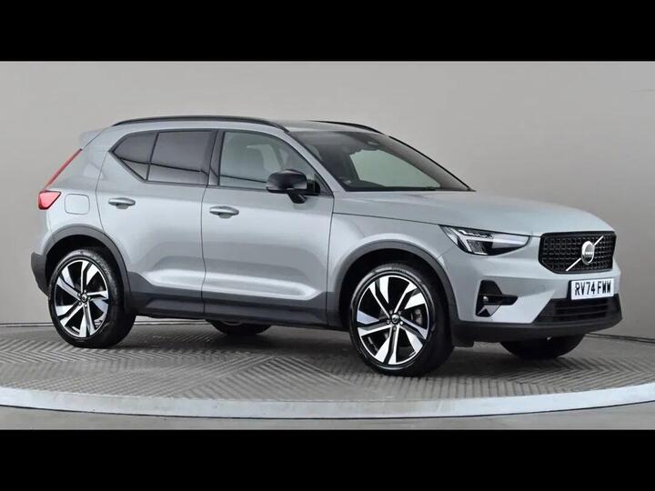 Volvo Xc40 2.0 B3 MHEV Plus Dark DCT Auto Euro 6 (s/s) 5dr