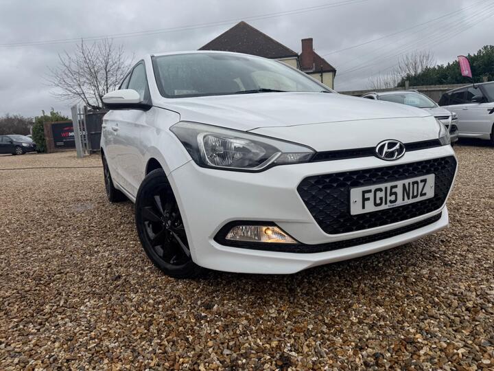 Hyundai I20 1.2 Blue Drive SE Euro 6 (s/s) 5dr Hyundai I20 1.2 Blue Drive SE Euro 6 (s/s) 5dr