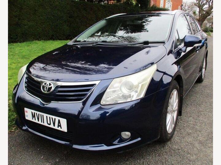 Toyota Avensis 1.8 V-Matic TR Tourer Euro 5 5dr Toyota Avensis 1.8 V-Matic TR Tourer Euro 5 5dr