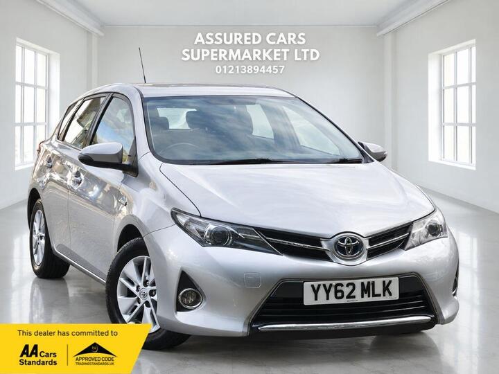 Toyota AURIS 1.8 VVT-h Icon CVT Euro 5 (s/s) 5dr
