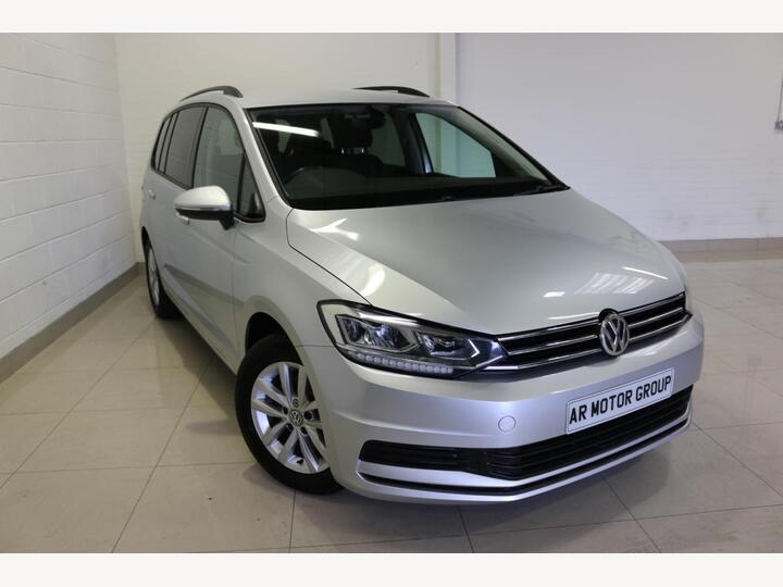 Volkswagen Touran 1.4 TSI BlueMotion Tech SEL DSG Euro 6 (s/s) 5dr Volkswagen Touran 1.4 TSI BlueMotion Tech SEL DSG Euro 6 (s/s) 5dr
