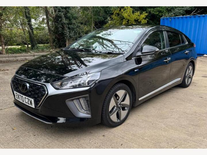 Hyundai Ioniq 1.6 H-GDi Premium SE DCT Euro 6 (s/s) 5dr Hyundai Ioniq 1.6 H-GDi Premium SE DCT Euro 6 (s/s) 5dr