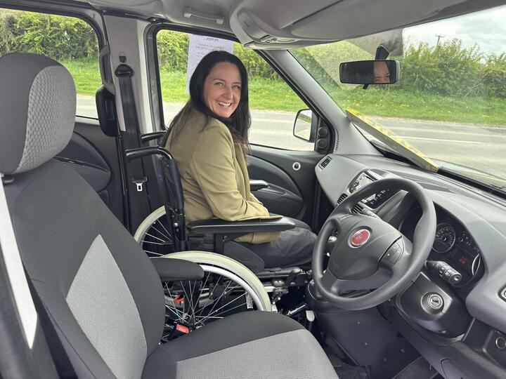 Fiat Doblo RARE "PASSENGER UPFRONT" 5 SEAT WAV WITH JUST  6,000 MILES! BEST DEAL IN THE UK!