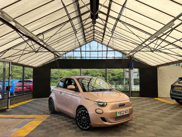 Fiat 500E 42kWh Icon Auto 3dr