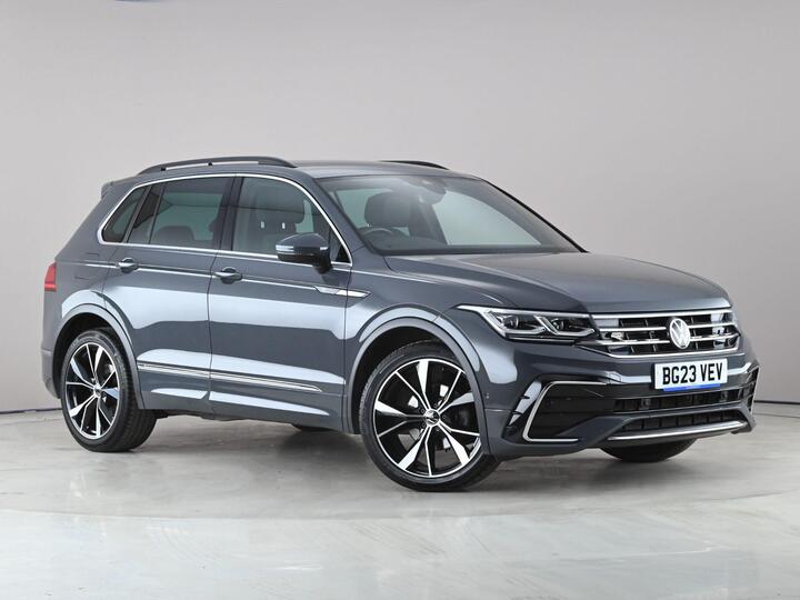 Volkswagen Tiguan 1.5 TSI R-Line DSG Euro 6 (s/s) 5dr Volkswagen Tiguan 1.5 TSI R-Line DSG Euro 6 (s/s) 5dr