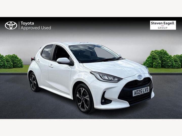 Toyota Yaris 1.5 VVT-h Design E-CVT Euro 6 (s/s) 5dr