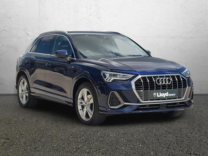 Audi Q3 1.5 TFSI CoD 35 S Line S Tronic Euro 6 (s/s) 5dr