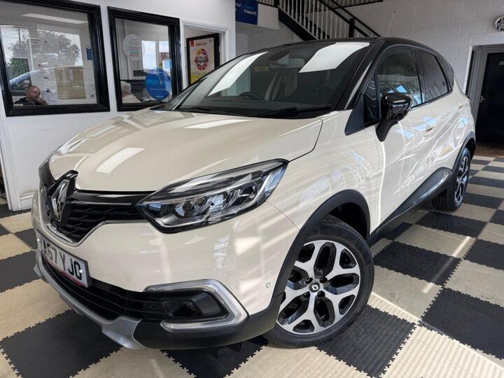 Renault CAPTUR 1.2 TCe ENERGY Signature X Nav EDC Euro 6 (s/s) 5dr