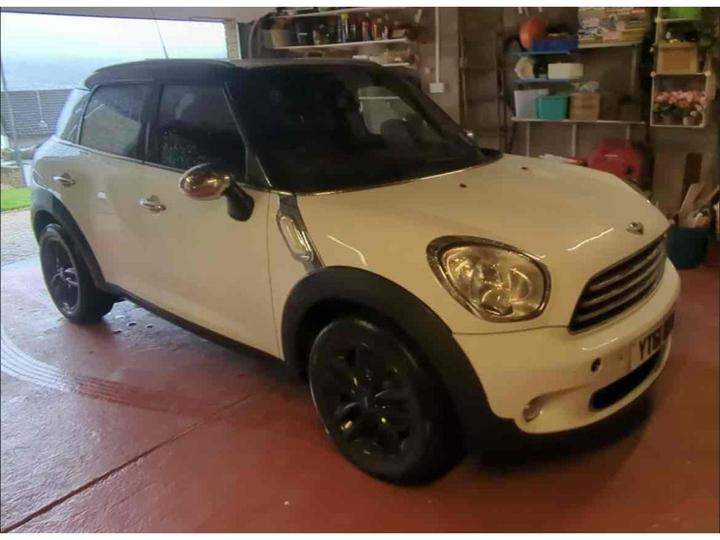 MINI Countryman 1.6 Cooper Euro 5 (s/s) 5dr