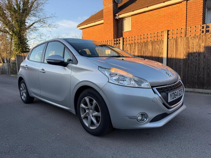 Peugeot 208 1.2 VTi PureTech Active Euro 5 5dr