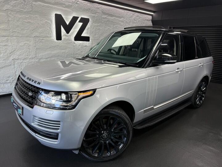 Land Rover RANGE ROVER 4.4 SD V8 Vogue Auto 4WD Euro 5 5dr Land Rover RANGE ROVER 4.4 SD V8 Vogue Auto 4WD Euro 5 5dr