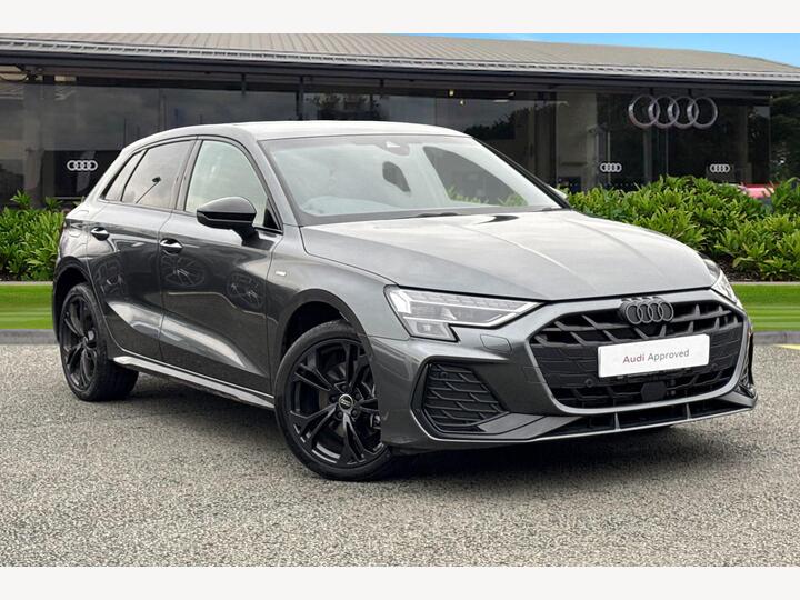Audi A3 Sportback 1.5 TFSIe 40 Black Edition Sportback S Tronic Euro 6 (s/s) 5dr 17.9kWh