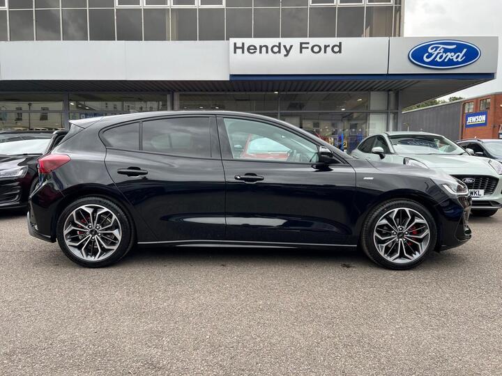 Ford FOCUS 1.0T EcoBoost MHEV ST-Line X Edition Euro 6 (s/s) 5dr