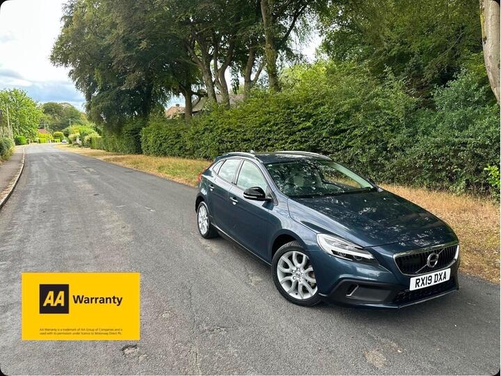 Volvo V40 Cross Country 2.0 D2 Nav Plus Auto Euro 6 (s/s) 5dr
