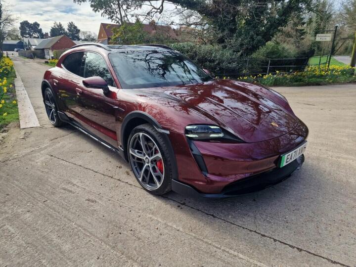 Porsche TAYCAN Performance Plus 93.4kWh 4S Cross Turismo Auto 4WD 5dr
