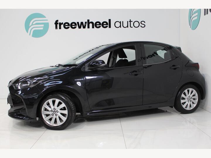 Toyota Yaris 1.5 VVT-h Icon E-CVT Euro 6 (s/s) 5dr