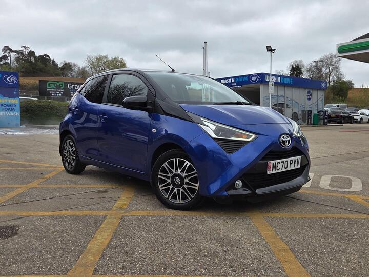 Toyota AYGO 1.0 VVT-i X-clusiv X-shift Euro 6 5dr