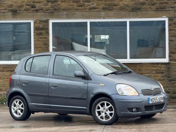 Toyota Yaris 1.3 VVT-i Colour Collection 5dr