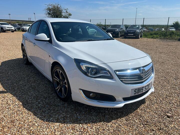 Vauxhall Insignia 2.0 CDTi EcoFLEX Limited Edition Euro 5 (s/s) 5dr Vauxhall Insignia 2.0 CDTi EcoFLEX Limited Edition Euro 5 (s/s) 5dr