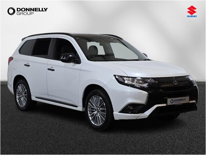 Mitsubishi Outlander 2.4h TwinMotor 13.8kWh Dynamic CVT 4WD Euro 6 (s/s) 5dr