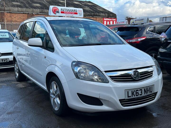 Vauxhall Zafira 1.6 16V Exclusiv Euro 5 5dr Vauxhall Zafira 1.6 16V Exclusiv Euro 5 5dr