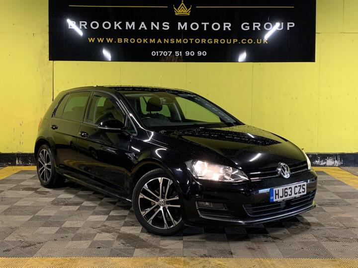 Volkswagen Golf 2.0 TDI BlueMotion Tech GT Euro 5 (s/s) 5dr