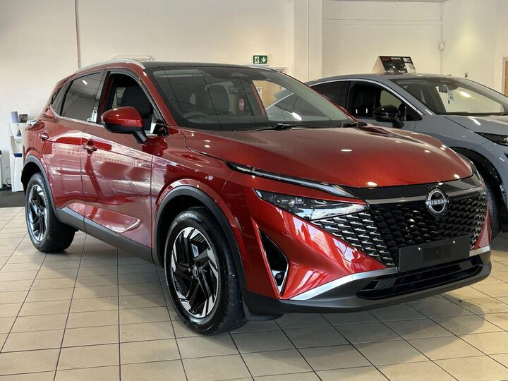 Nissan Qashqai 1.3 DIG-T MHEV N-Connecta Euro 6 (s/s) 5dr