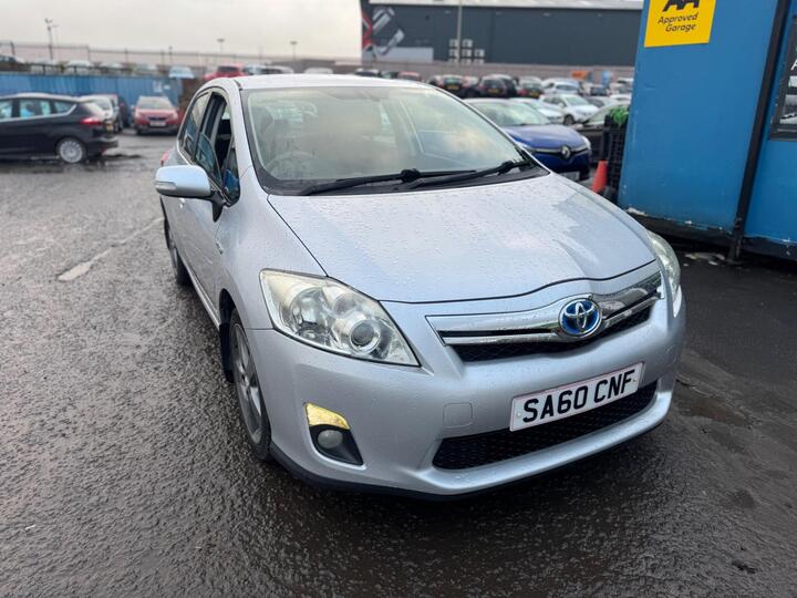 Toyota Auris 1.8 VVT-h T Spirit CVT Euro 5 (s/s) 5dr Toyota Auris 1.8 VVT-h T Spirit CVT Euro 5 (s/s) 5dr