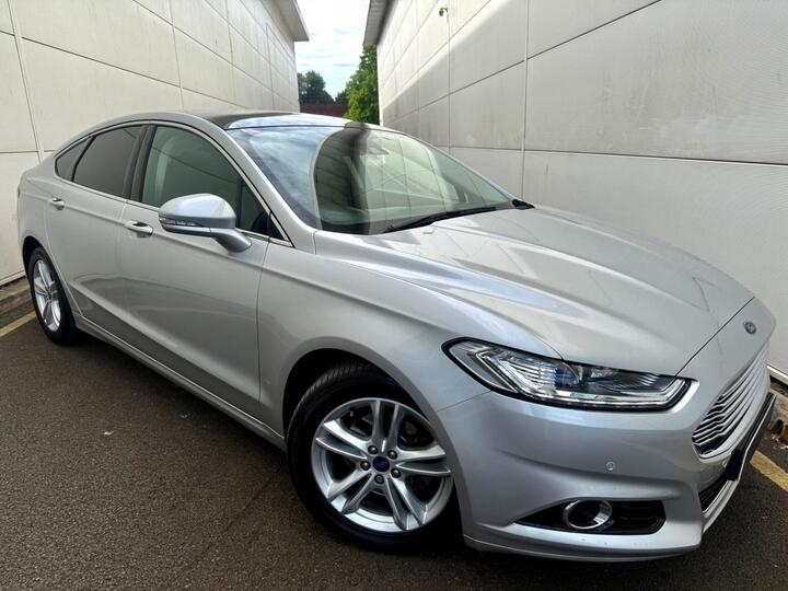 Ford Mondeo 2.0 TDCi Titanium Powershift Euro 6 (s/s) 5dr