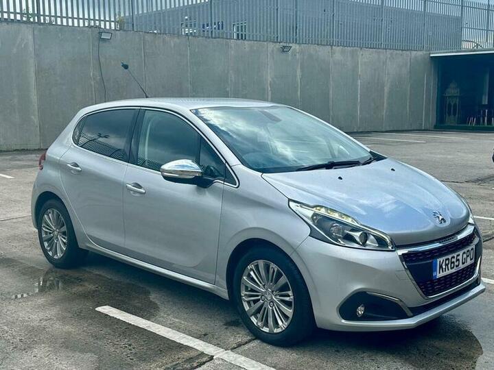 Peugeot 208 1.2 PureTech Allure Euro 6 5dr