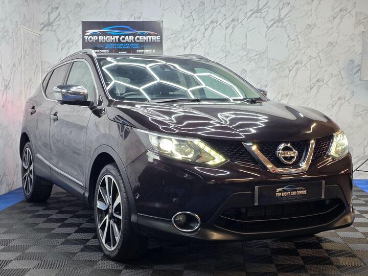 Nissan Qashqai 1.2 DIG-T Tekna 2WD Euro 6 (s/s) 5dr