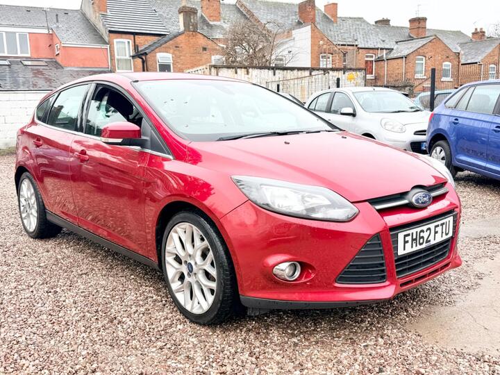 Ford Focus 1.6 TDCi Zetec Euro 5 (s/s) 5dr