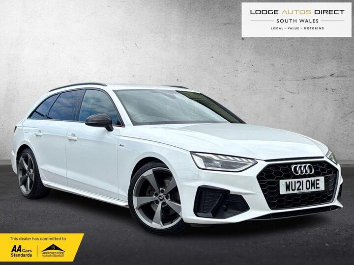 Audi A4 AVANT 2.0 TFSI 35 Black Edition S Tronic Euro 6 (s/s) 5dr Audi A4 AVANT 2.0 TFSI 35 Black Edition S Tronic Euro 6 (s/s) 5dr